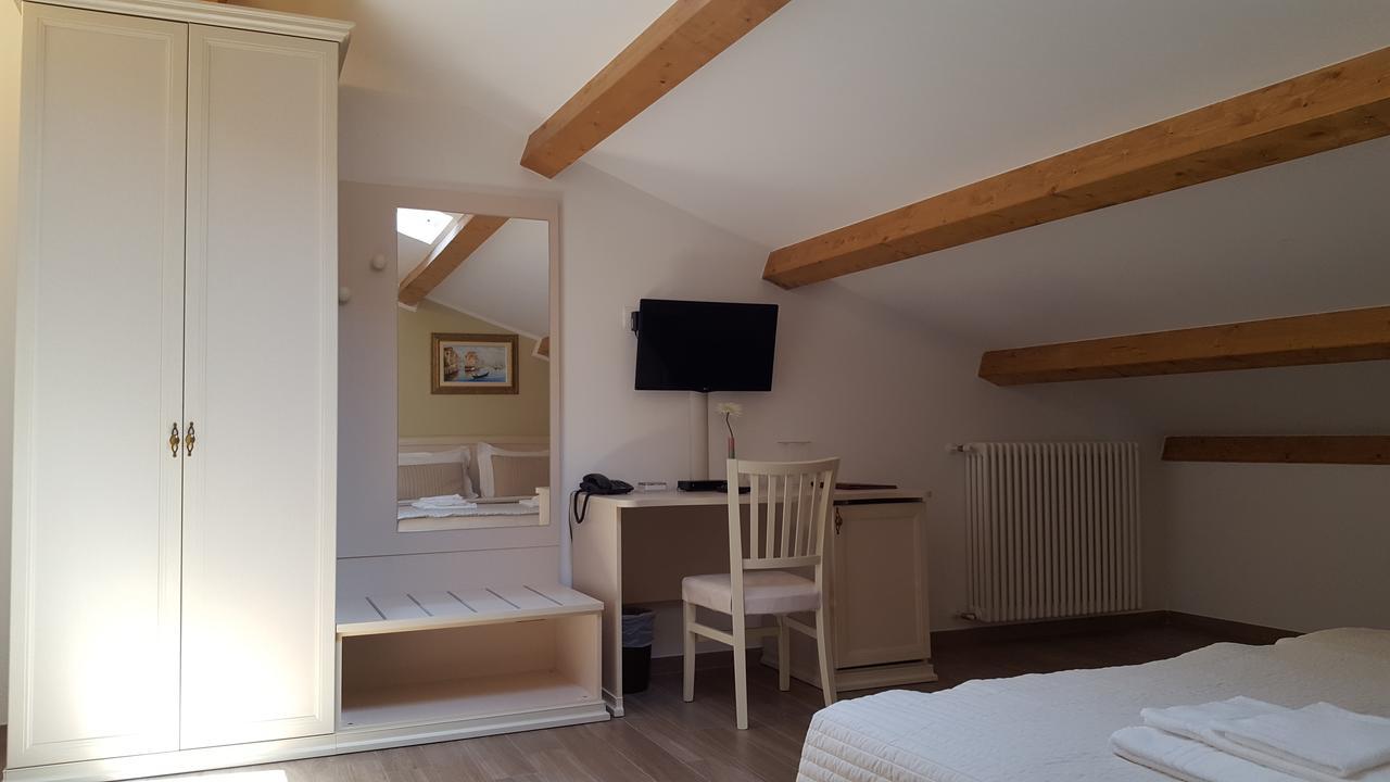 Villa Cavour Comacchio Zimmer foto